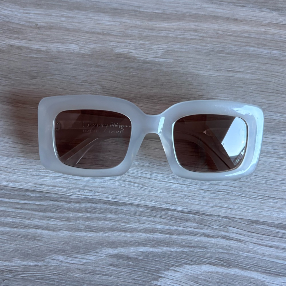 Raen Luxury Wig Square Sunglasses